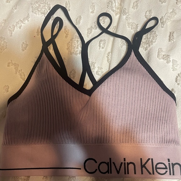 Calvin Klein sport bra - Picture 1 of 3